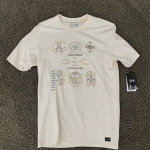 NEW Mountain Hardwear CA National parks shirt